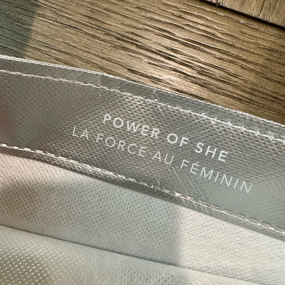 NWT! Bundle of 2 Large Athleta Tote Bags - Picture 3 of 6